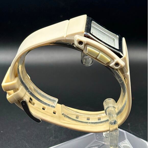 Casio Baby-G BG-2001 Vintage Y2K White Digital Watch 100M main image 4